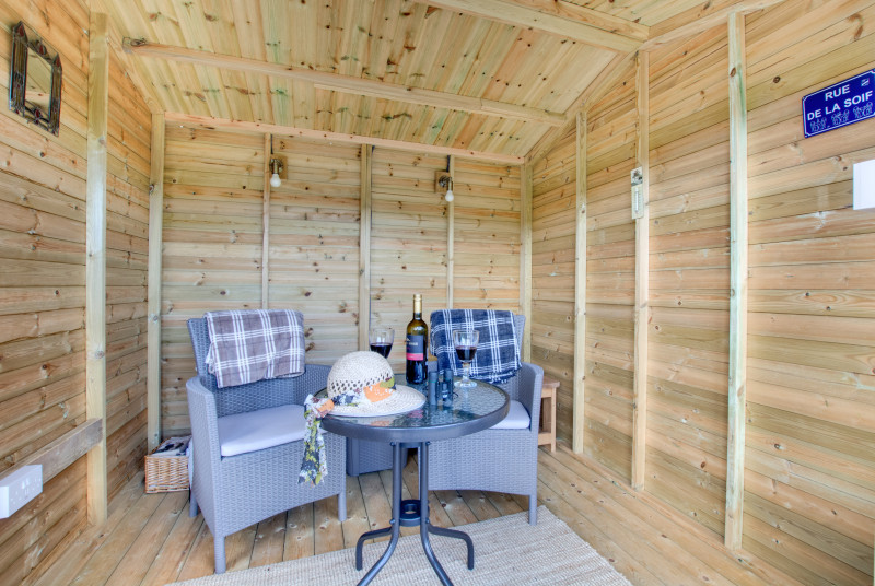 A delightful summer house with stunning views over Swaledale