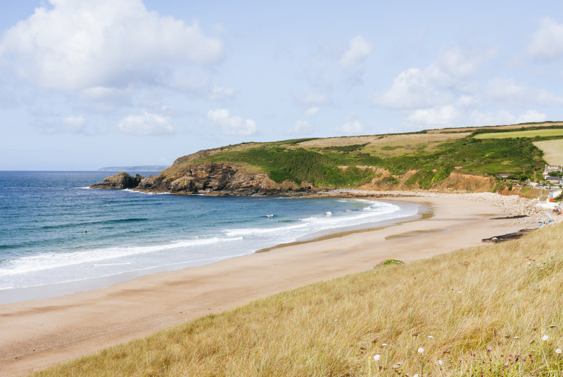 Less than a 10 minute walk to the stunning Praa Sands beach