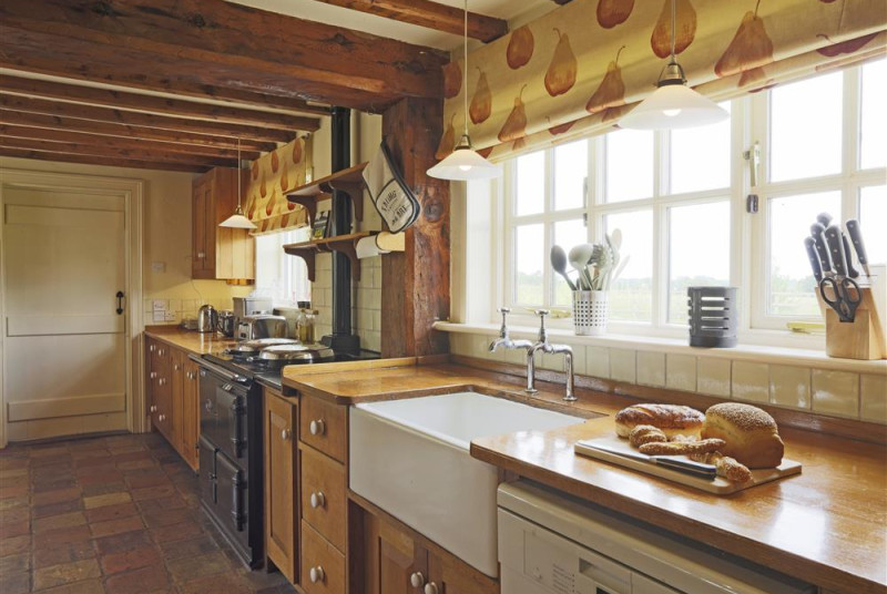 Kitchen/Dining Area - View 5