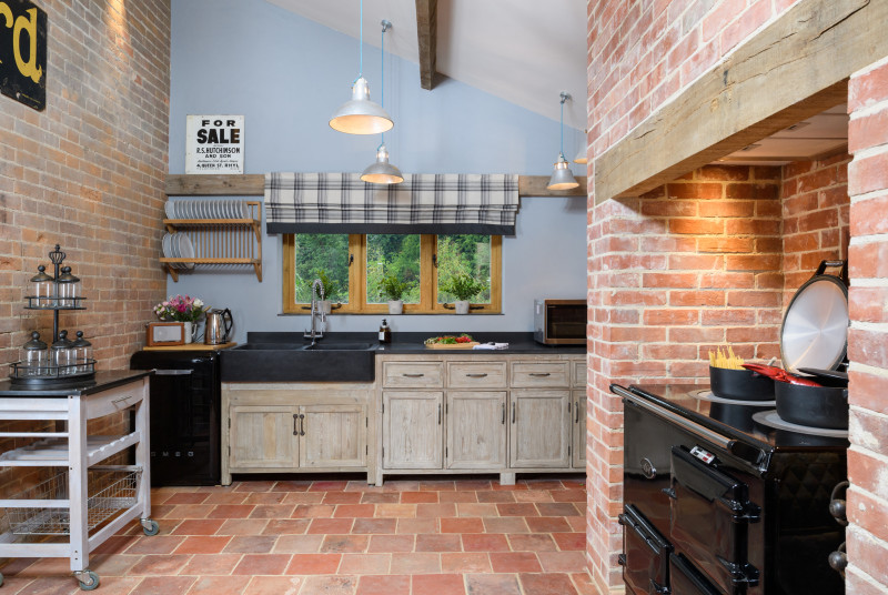 Equipped kitchen, perfect for cooking up a storm on the aga.