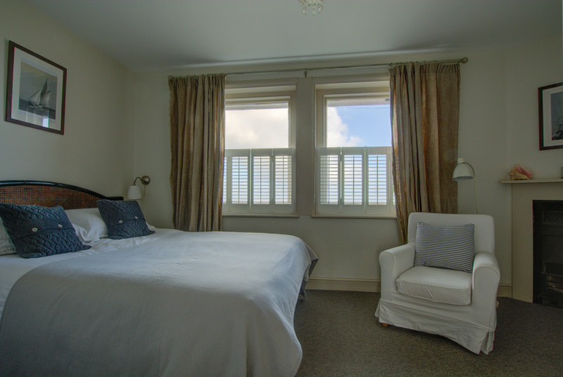 Very attractive first floor double room with lovely views