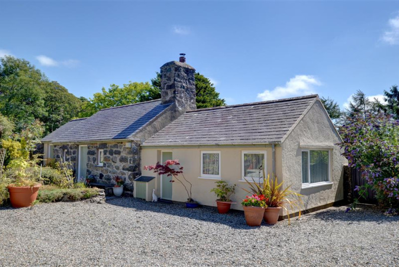 WAG558 - Exterior View 3