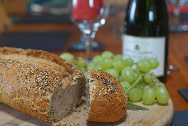 Large, luxurious holiday cottage