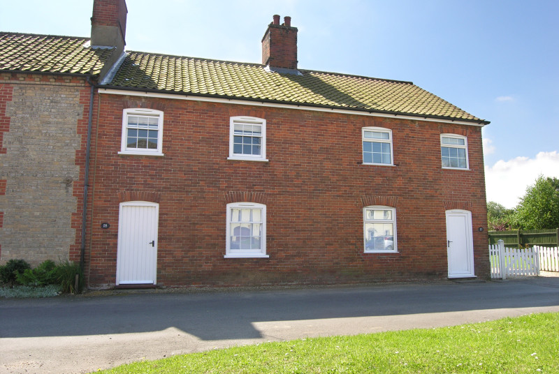 East and West Rudham villages flow into each other and are situated in a very pretty area of West Norfolk. East Rudham has a lovely village green with a 