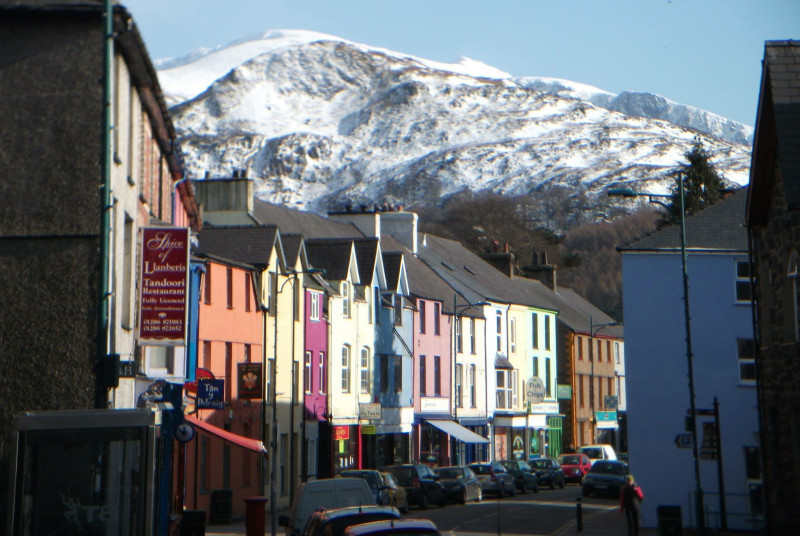 Walk to Llanberis from the cottage