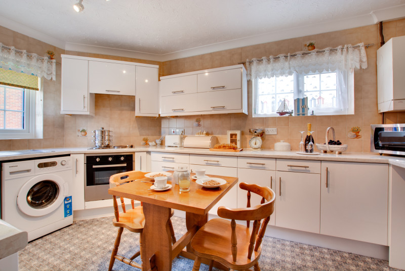 Kitchen with breakfast area