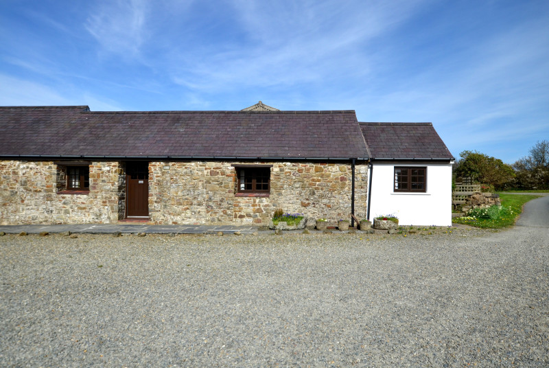 Vine is the largest cottage in a group of three attractively converted stone farm buildings