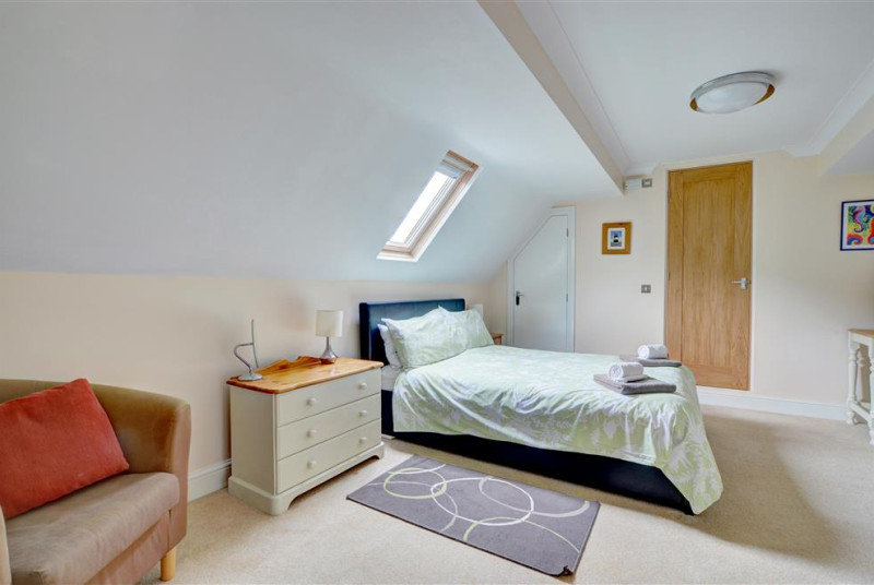 Master bedroom which is spacious and has it's own ensuite bathroom