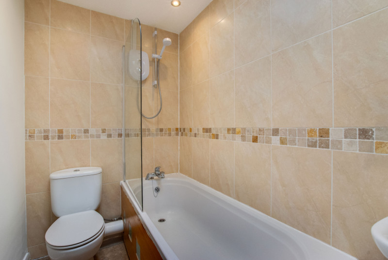 Pontcanna Mews Cardiff Apartment   -  Bathroom