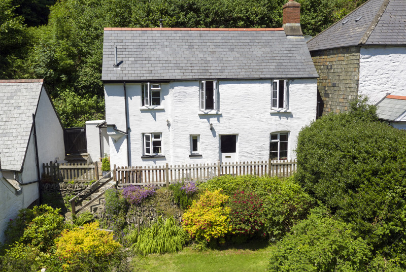 Tree Tops is situated in a beautiful, tranquil, sheltered wooded valley within Exmoor National Park