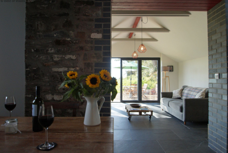 Romantic Aberystwyth Self Catering Accommodation for Couples