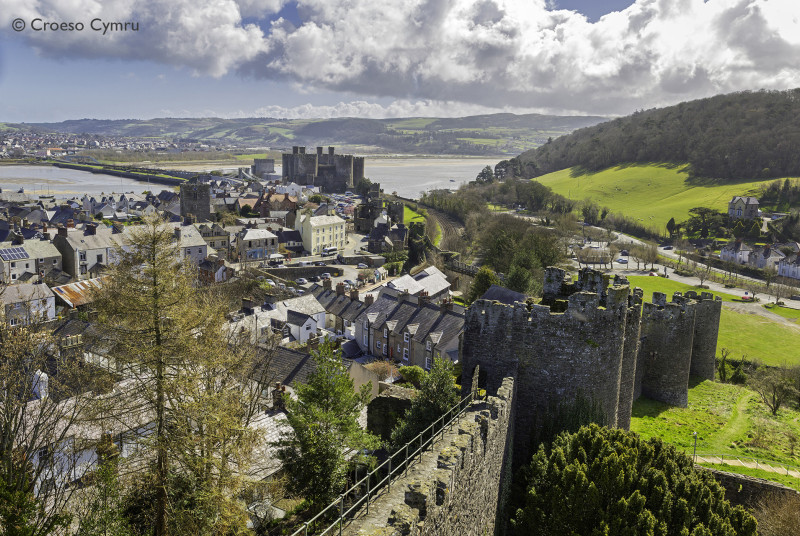 The walled town of Conwy