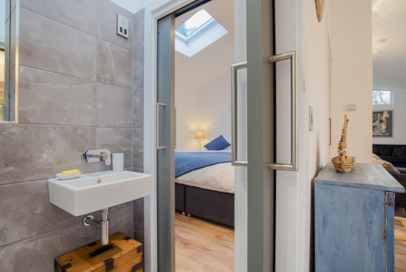 Hygge House, Shaldon - View of second bedroom from ensuite