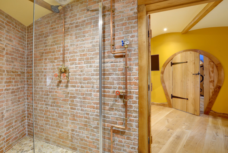 SX938 - En-Suite Bed 2 - View 2