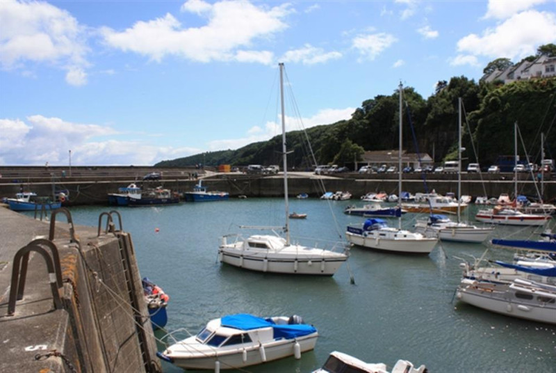 Saundersfoot boats.