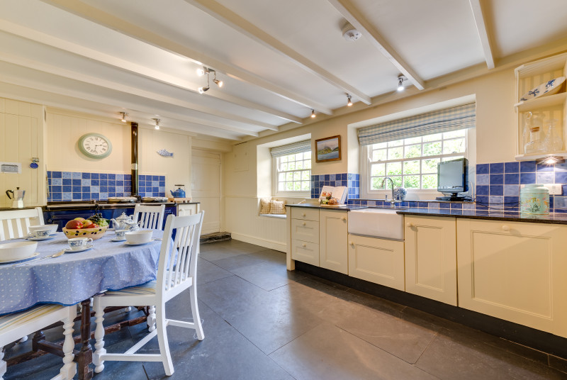 Kitchen / Breakfast Room