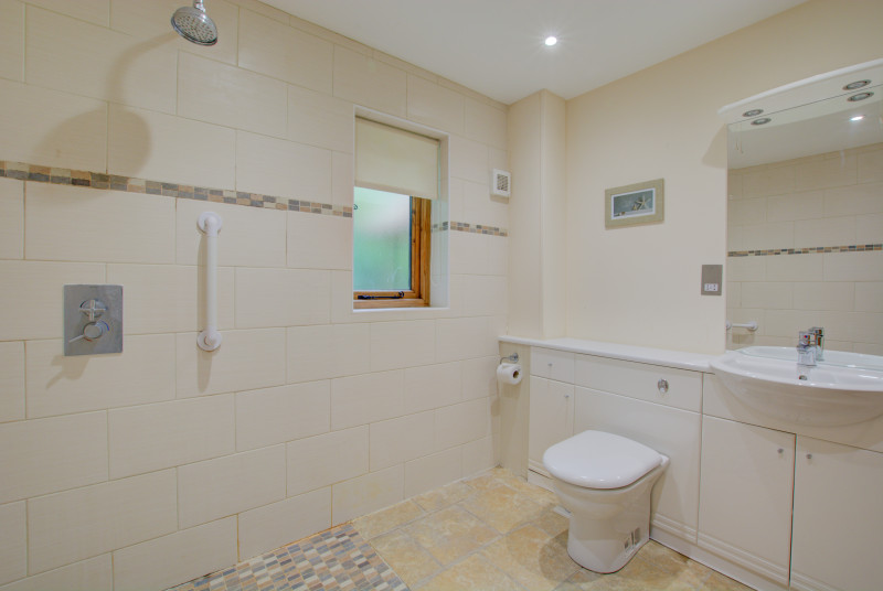 Fully tiled wet room