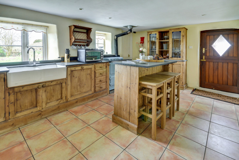 The country style kitchen 