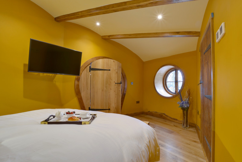 SX938 - Bedroom 2 - View 3