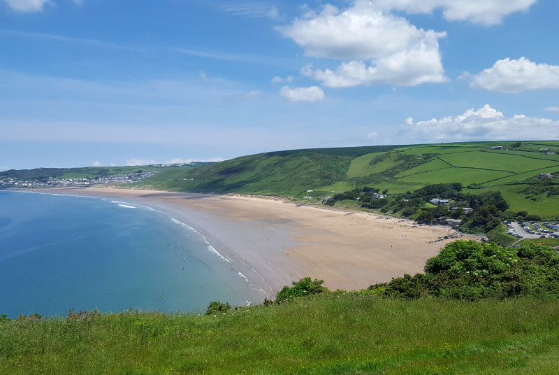 Just over a mile of country lanes takes you to the absolutely stunning beach and coastline of Putsborough