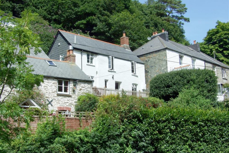This delightful cottage nestles on the side of the West Lyn Valley in the pretty hamlet of Lynbridge
