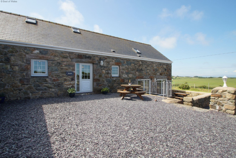 Large, luxurious and welcoming holiday cottage Llyn Peninsula