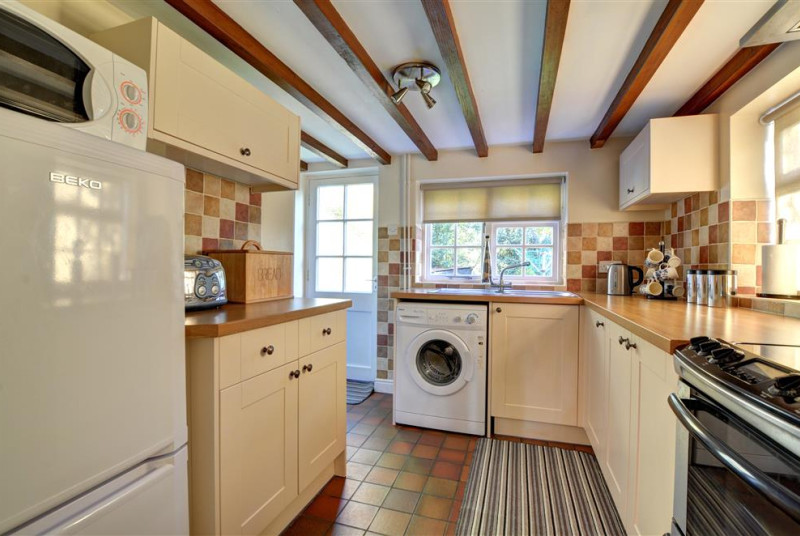 WAB184 - Kitchen - View 1