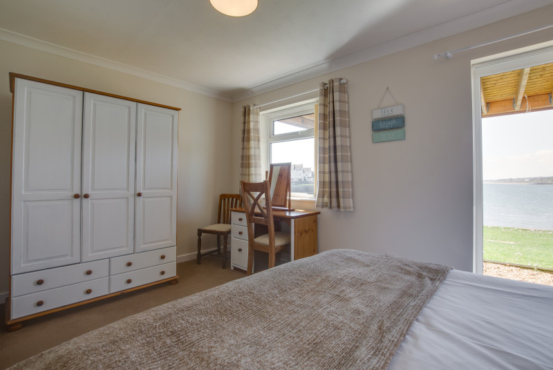 Storage and dressing table in ground floor bedroom