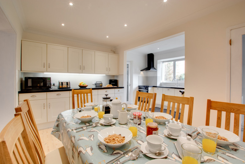 Kitchen table & chairs
