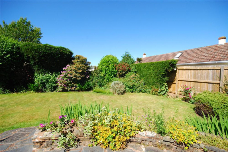 Lovely large garden for the children to run around in