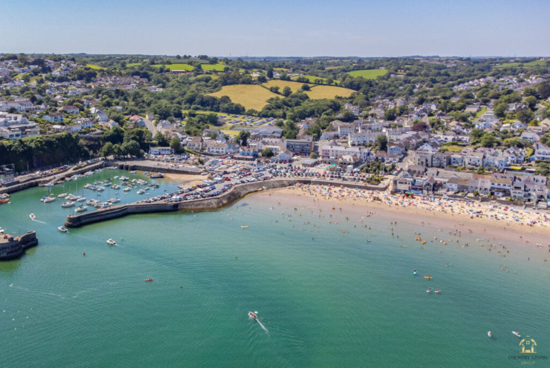 Saundersfoot beach is just on your door step when staying at Neptune in Saundersfoot