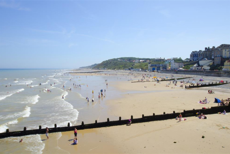 Hanworth is only 6 miles from the sandy beach at Cromer