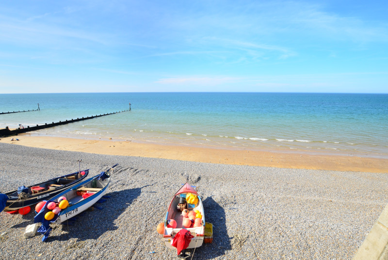 5 Carpenters Cottage is 7 miles from the sandy beach at Sheringham