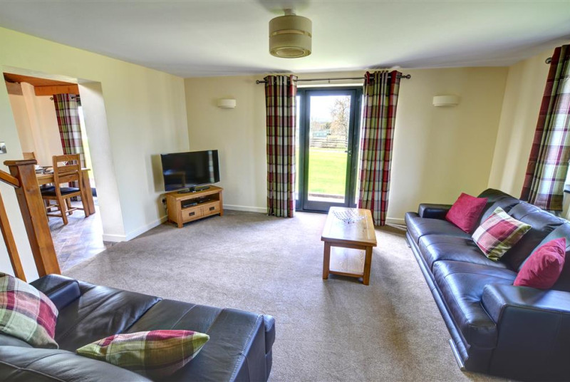 WAA377 - Sitting Room View 2