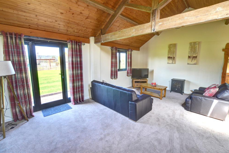 WAA376 - Sitting Room View 1