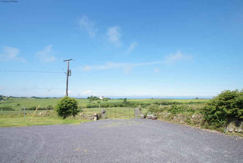 From this holiday accommodation Llyn Peninsula is yours to discover