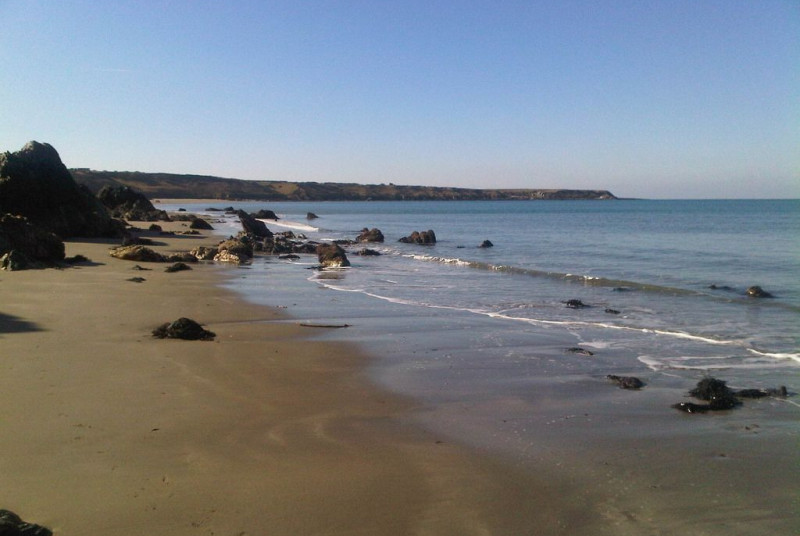 Traeth Penllech - a long sandy beach just 2 miles from the cottages