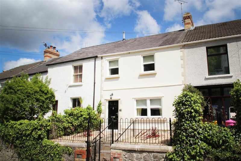 Castle road holiday cottage, Mumbles