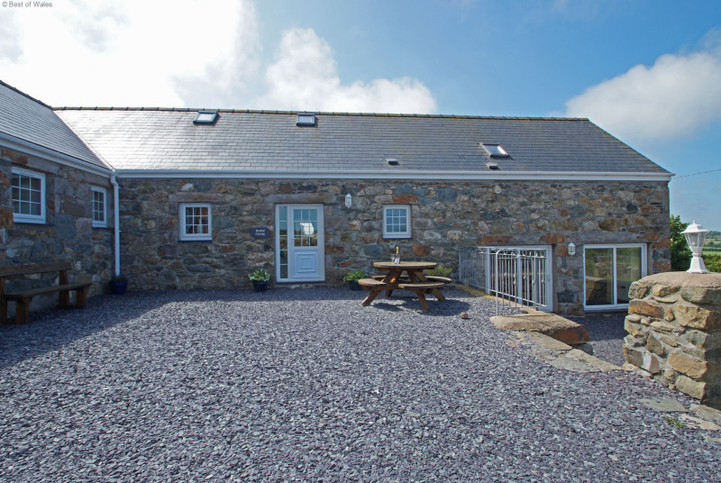 One of 3 stunning cottages in a wonderful setting on the Llyn Peninsula