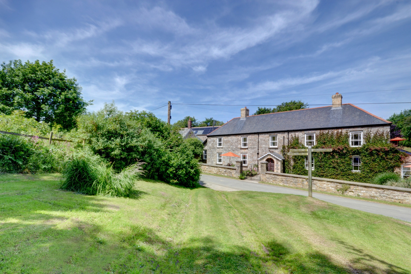 Lower Dean Farm (LOWERD) | Marsdens Devon Cottages