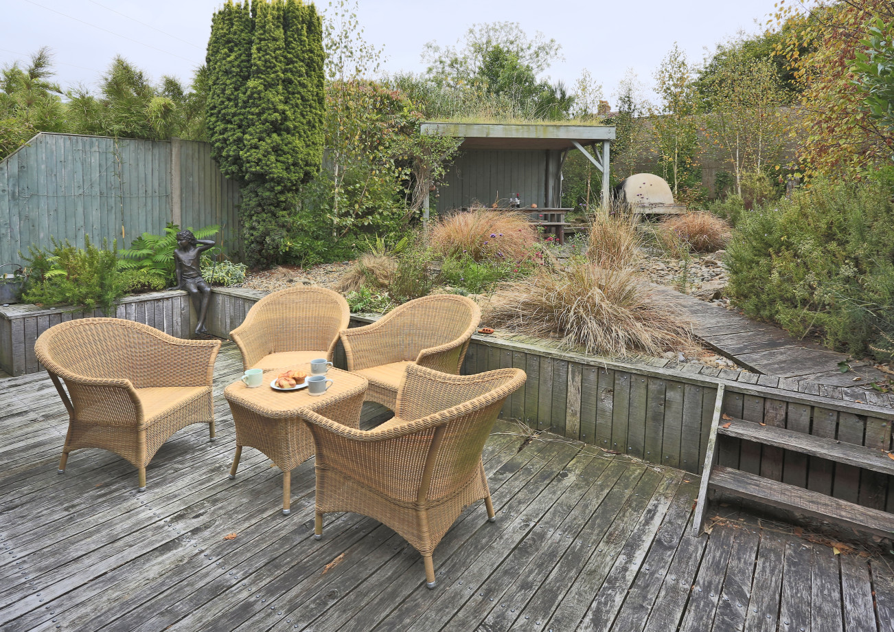 Skimming Stones (HSKIMM) Suffolk Secrets